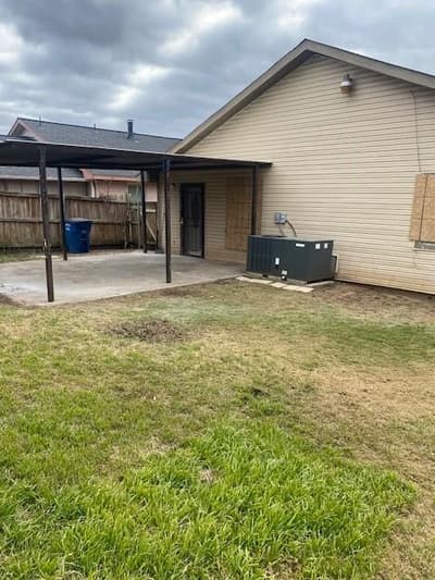 4443 Falls Drive, Dallas TX 75211 - Photo 2