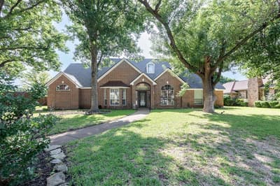 910 Kings Court, Duncanville TX 75137 - Photo 2