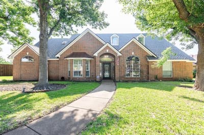 910 Kings Court, Duncanville TX 75137