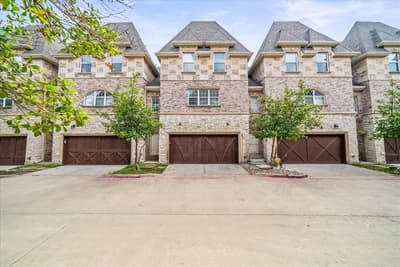 2700 Club Ridge Drive # 34, Lewisville TX 75067
