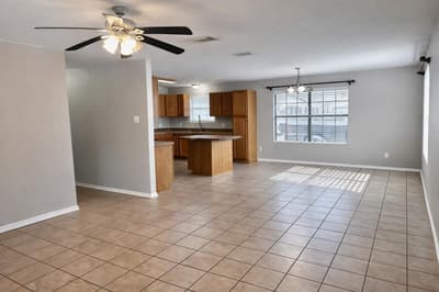 914 N Catherine Street, Terrell TX 75160 - Photo 3