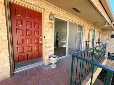 11312 Park Central Place # D, Dallas TX 75230 - Photo 2