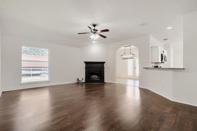 910 W Bois D Arc Street, Celina TX 75009 - Photo 3