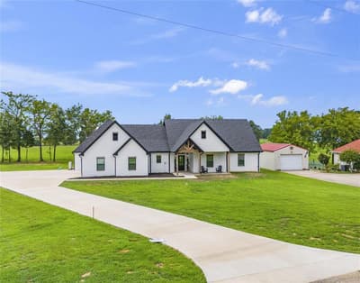 7 Silver Spur Drive, Mount Pleasant TX 75455 - Photo 4