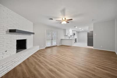 7821 Regency Lane, Fort Worth TX 76134 - Photo 5