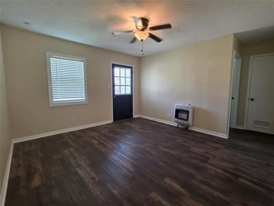 1207 N Anglin Street, Cleburne TX 76031 - Photo 2