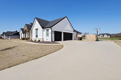 3121 Katrina Run, Midlothian TX 76065 - Photo 2