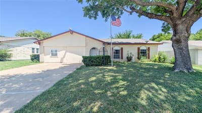1107 Waverly Drive, Arlington TX 76015