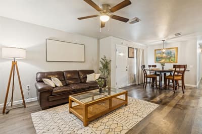 2710 Silkwood Street, Dallas TX 75215 - Photo 2
