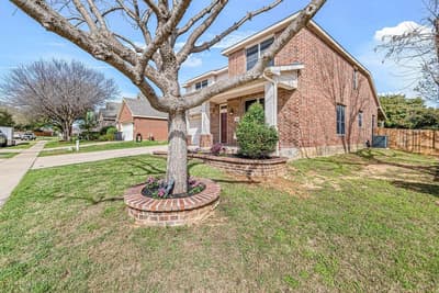 804 Ridge Point Drive, Grand Prairie TX 75052 - Photo 5