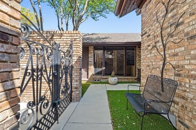 2145 Fountain Square Drive, Fort Worth TX 76107 - Photo 3