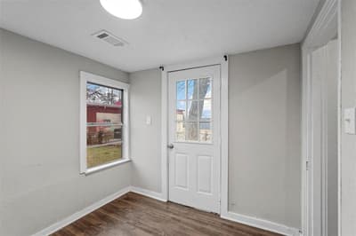 908 E Houston Street, Sherman TX 75092 - Photo 3