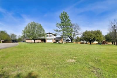 802 W Coke Road, Winnsboro TX 75494