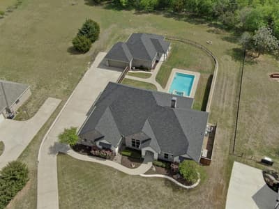 136 Sullivan Way, Waxahachie TX 75167