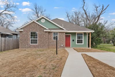 1325 N 11th Street, Waco TX 76707