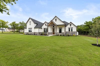 8505 Bronco Drive, Godley TX 76044