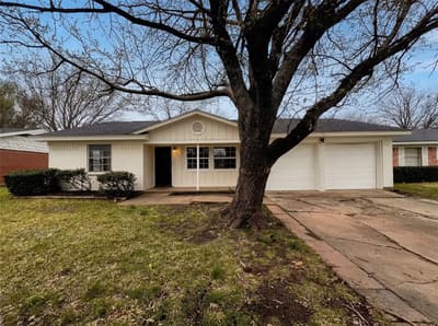 802 N Hughes Street, Howe TX 75459