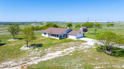 642 FM 3200, Comanche TX 76442