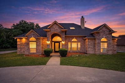 12020 Younger Court, Azle TX 76020 - Photo 2