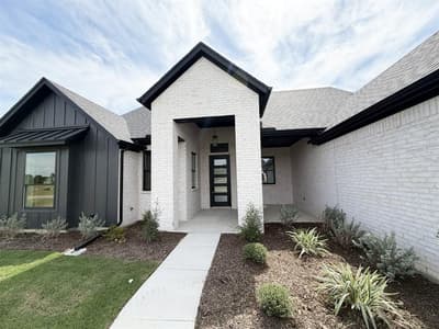 1102 Silver Sage Trail, Weatherford TX 76085 - Photo 2