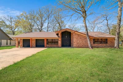 830 39th Street SE, Paris TX 75462