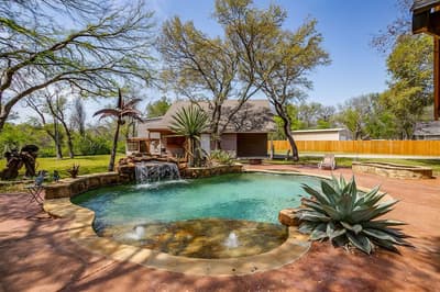128 Oakwood Court, Lakeside TX 76135