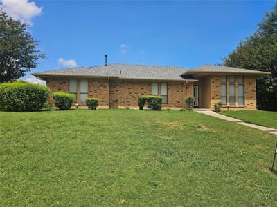 1340 Grand Teton Drive, DeSoto TX 75115