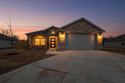 10105 Budtime Lane, Dallas TX 75217 - Photo 2