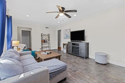 942 Longfellow Street, Waco TX 76710 - Photo 4