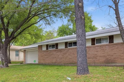 3614 Windsor Street, Irving TX 75062 - Photo 3