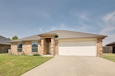 1809 Millbrook Drive, Midlothian TX 76065 - Photo 2