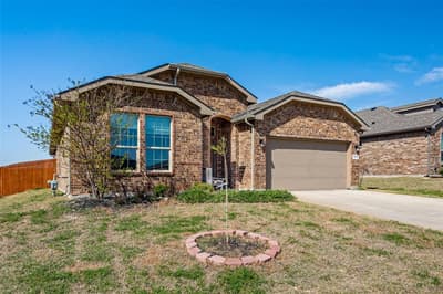 1212 Dublin Drive, Cleburne TX 76033 - Photo 2