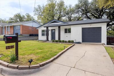 602 E 4th Street, Weatherford TX 76086