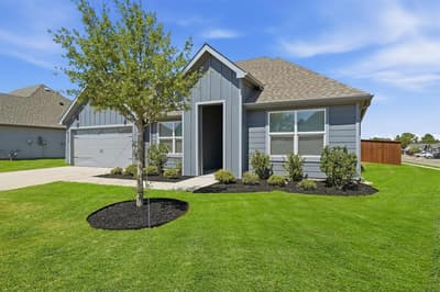 4028 Cornerstone Circle, Granbury TX 76048 - Photo 2