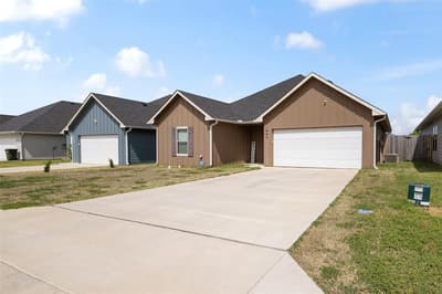347 Preston Road, Mabank TX 75147