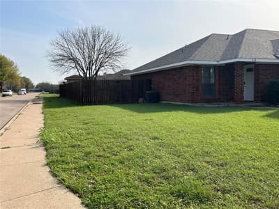 514 Amber Lane, DeSoto TX 75115 - Photo 2