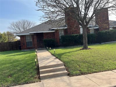 514 Amber Lane, DeSoto TX 75115