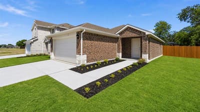 1919 Glory Drive, Bonham TX 75418