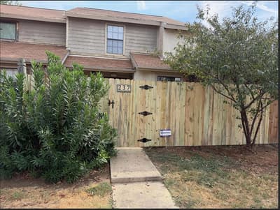 237 Shady Lane Drive, Fort Worth TX 76112