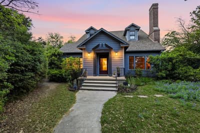 2044 W Oak Street, Denton TX 76201