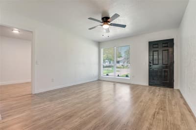 4625 Kyle Drive, Balch Springs TX 75180 - Photo 5
