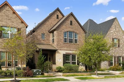 580 Courtyard Lane, Irving TX 75039 - Photo 2
