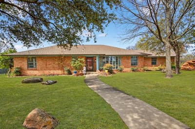 902 S Alamo Road, Rockwall TX 75087
