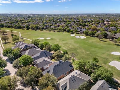 1301 Meadows Avenue, Lantana TX 76226