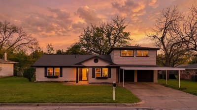 1213 Walker Drive, Hurst TX 76053