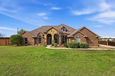 105 Devonshire Drive, Waxahachie TX 75167
