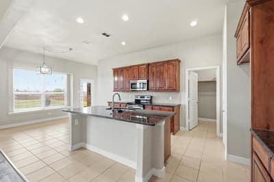 105 Devonshire Drive, Waxahachie TX 75167 - Photo 4