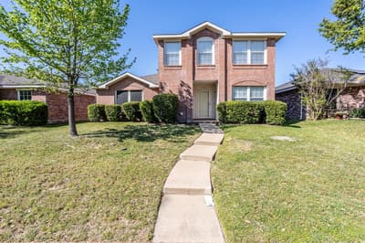 2415 Mallory Lane, Lancaster TX 75134