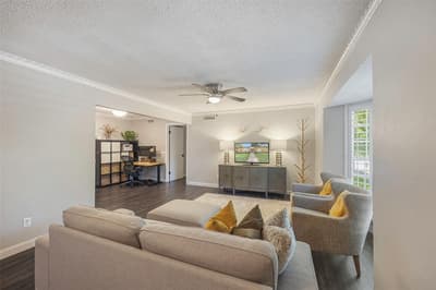 6007 Sandhurst Lane # D, Dallas TX 75206 - Photo 2