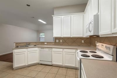 448 Northbrook Avenue, Oak Point TX 75068 - Photo 4